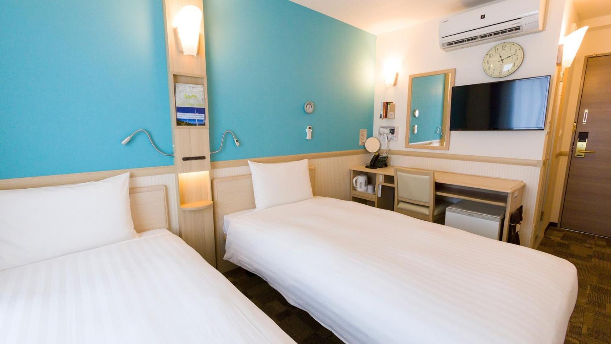 Toyoko Inn Tokyo Keihin Tohoku Sen Oji Eki Kita Guchi Rum bild